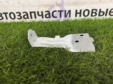 Кронштейн крыла Bmw X3