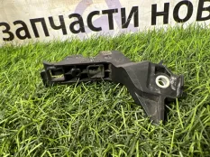 Держатель трубопровода масляного радиатора Bmw X3