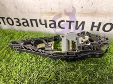 Кронштейн ручки двери BMW X1