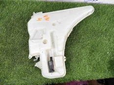 Бачок стеклоомывателя Bmw 3