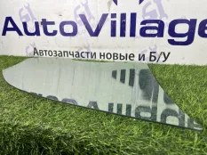 Стекло двери BMW 1