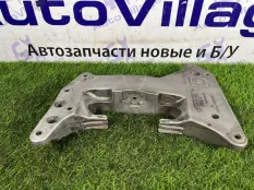 Кронштейн кпп Bmw X3