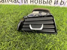 Вентиляционная решетка салона Bmw 5