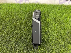 Панель управления в центральной консоли Bmw 5