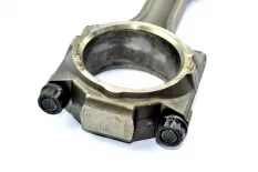 Шатун RENAULT TRUCKS Premium (01.96-)