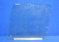 Стекло двери, правое MERCEDES-BENZ Actros MP1 (01.96-12.02)