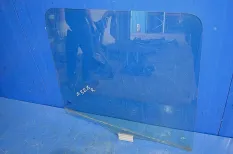 Стекло двери, правое SCANIA R-Series (01.04-12.17)