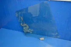 Стекло двери, правое SCANIA 4-Series (01.95-12.04)