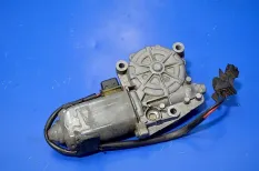 Моторчик стеклоподъёмника, левый RENAULT TRUCKS Premium (01.96-)