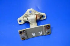 Петля двери правая, верхняя RENAULT TRUCKS Premium (01.96-)