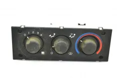 Панель переключателей отопителя кабины DAF XF95 (01.02-12.06)