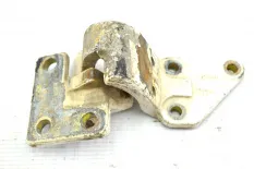 Петля двери правая, нижняя IVECO EuroTech (01.92-)