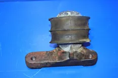 Кронштейн двигателя, передний левый SCANIA R-Series (01.04-12.17)