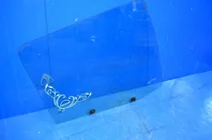 Стекло двери, правое MAN TGA (01.99-12.08)