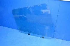 Стекло двери, правое MAN TGA (01.99-12.08)