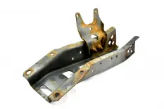 Кронштейн усилителя бампера, левый MERCEDES-BENZ Actros MP1 (01.96-12.02)