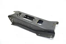 Кронштейн усилителя бампера, левый MERCEDES-BENZ Axor 2 (01.04-)