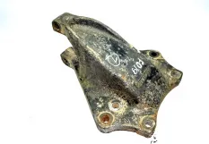 Кронштейн рессоры, ведущего моста, передний правый FREIGHTLINER FLD 120 (-)