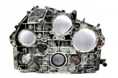 Передняя крышка двигателя RENAULT TRUCKS Premium (01.96-)