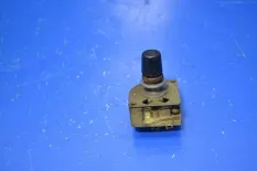 Переключатели, другие VOLVO F10 (01.77-12.94)