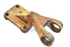 Кронштейн реактивной тяги, прицепного моста, правый BENALU 0 (01.60-)