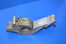 Кронштейн крыла ведущего моста, задний левый RENAULT TRUCKS Premium 2 (01.05-)
