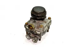 Кран ускорительный тормозной RENAULT TRUCKS Magnum E.TECH (01.00-)