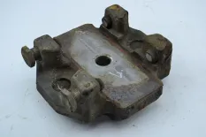 Клиновая проставка под рессору, ведущего моста, левая RENAULT TRUCKS Premium 2 (01.05-)