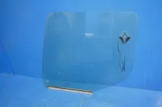 Стекло двери, левое RENAULT TRUCKS Premium (01.96-)