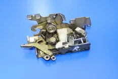 Замок двери, правый MERCEDES-BENZ Actros MP2/MP3 (01.02-12.14)