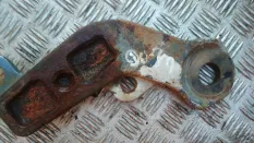 Кронштейн амортизатора переднего моста, нижний левый DAF XF95 (01.02-12.06)