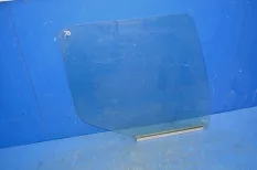 Стекло двери, правое RENAULT TRUCKS Premium (01.96-)