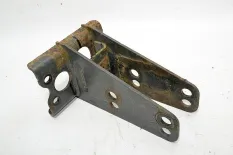 Кронштейн усилителя бампера, правый MERCEDES-BENZ Actros MP2/MP3 (01.02-12.14)