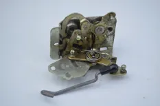 Замок двери, правый DAF XF105 (01.05-)