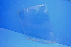 Стекло двери, правое IVECO Stralis (01.02-)