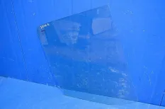 Стекло двери, правое IVECO Stralis (01.02-)