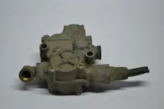 Клапан ABS, передний мост, левый RENAULT TRUCKS Premium 2 (01.05-)