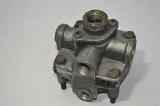 Кран ускорительный тормозной MERCEDES-BENZ Actros MP2/MP3 (01.02-12.14)