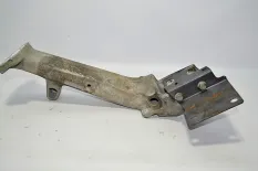 Кронштейн переднего бампера, левый RENAULT TRUCKS Premium 2 (01.05-)