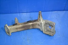 Кронштейн переднего бампера, левый RENAULT TRUCKS Premium (01.96-)