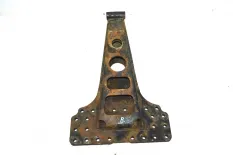 Кронштейн реактивной тяги, ведущего моста, правый MAN TGA (01.99-12.08)