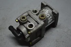 Главный тормозной кран MERCEDES-BENZ NG (01.73-12.96)