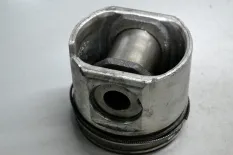 Поршень INTERNATIONAL 9700 (-)