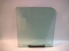 Стекло двери, левое INTERNATIONAL 9700 (-)