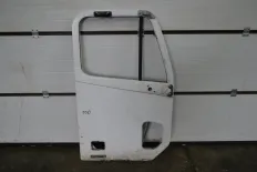 Дверь, правая FREIGHTLINER CL 120 (-)