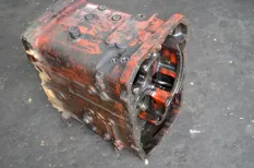 Корпус коробки передач IVECO TurboStar (01.84-12.93)