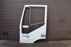 Дверь, левая IVECO Stralis (01.02-)