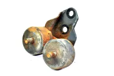 Подушка радиатора, левая DAF XF105 (01.05-)