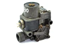 Клапан ABS, передний мост, правый RENAULT TRUCKS Magnum AE (01.90-12.97)