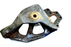 Кронштейн рессоры, переднего моста, передний правый DAF XF95 (01.02-12.06)